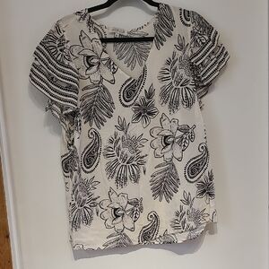 Floral Print V-Neck Top